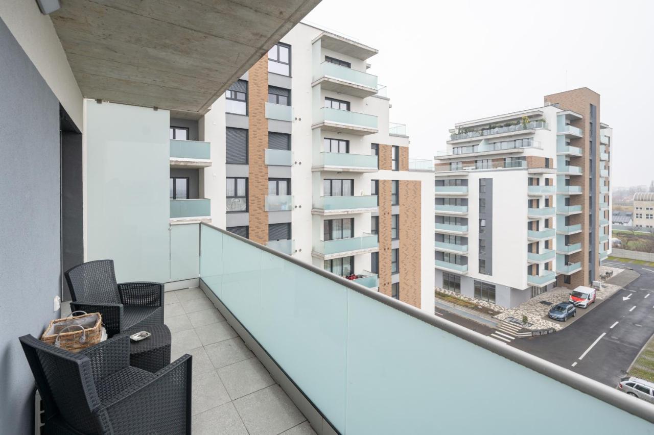 Rosewood Gold Oradea Exteriér fotografie